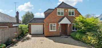 3 bedroom detached house