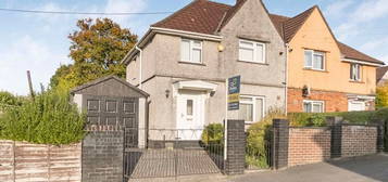 3 bed semi-detached house for sale