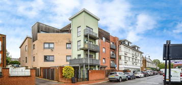 Flat for sale in Headstone Drive, Harrow HA3