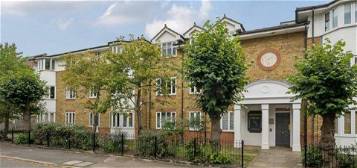 Flat to rent in Southey Road, Wimbledon SW19