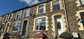 4 bedroom terraced house