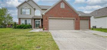2432 Cole Wood Ct, Indianapolis, IN 46239