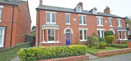 5 bedroom semi-detached house for sale