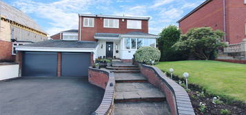 4 bed detached house for sale