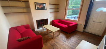 3 bed shared accommodation to rent