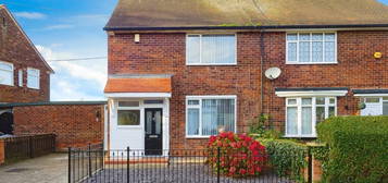 2 bedroom semi-detached house for sale