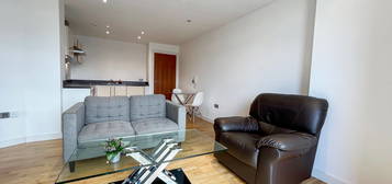 2 bed flat to rent