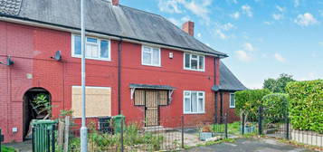 5 bedroom terraced house for sale