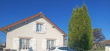 Maison  à vendre, 5 pièces, 1 chambre, – m²