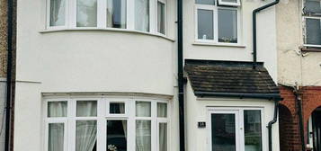 4 bedroom terraced house to rent