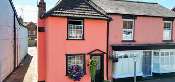 2 bedroom semi-detached house