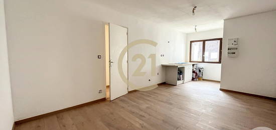 Location appartement 2 pièces 33 m²