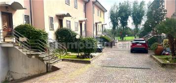 Villa a schiera via Tiberina 80, Prima Porta, Roma