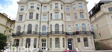 Flat to rent in St. Aubyns, Hove BN3