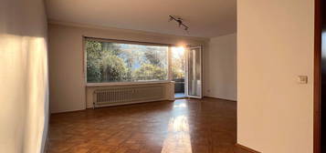 115m2 Wohnung mit 4,5 Zimmer / 2 Badezimmer / 2 Balkone / Parkett