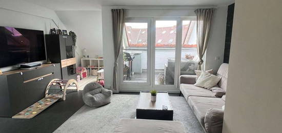 Vollständig Sannierte 3-Zimmer-Wohnung mit Balkon, Garagenstellplatz und EBK in Kirchheim unter T.