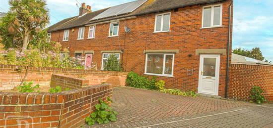 3 bed end terrace house to rent