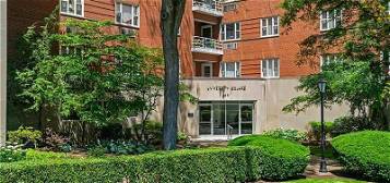 4601 5th Ave APT 323, Pittsburgh, PA 15213