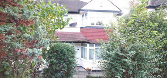 3 bedroom semi-detached house