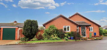 3 bedroom semi-detached bungalow for sale