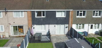 3 bedroom terraced house for sale