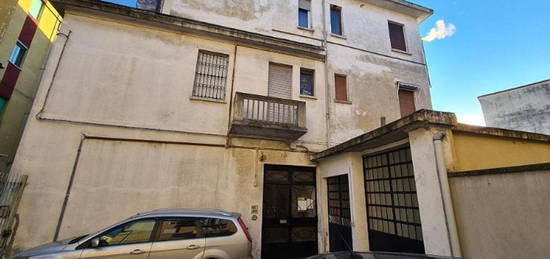 Monolocale all'asta in via Luigi Gramegna, 3