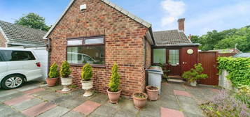 2 bedroom detached bungalow for sale