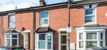 2 bedroom terraced house