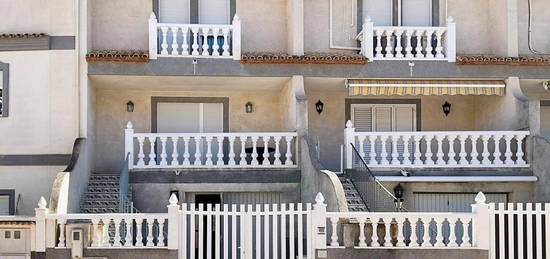 Casa adosada de alquiler en Xeraco