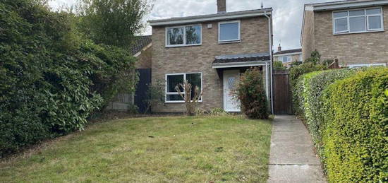 3 bedroom detached house