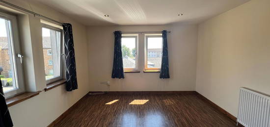 Maisonette to rent in 2A, North Union Street, Monifieth, Dundee DD5