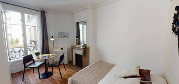 Appartement meublé  à louer, 4 pièces, 4 chambres, 13 m²