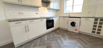 2 bed flat to rent