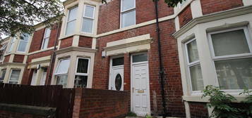 Flat to rent in Doncaster Road, Sandyford, Newcastle Upn Tyne NE2