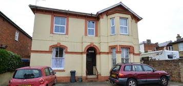 2 bedroom ground floor flat for sale