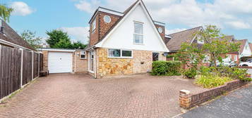 5 bedroom detached house to rent