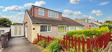 3 bedroom semi-detached bungalow for sale