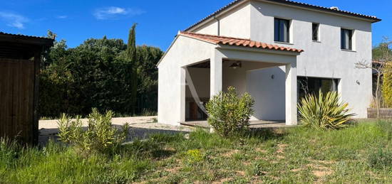 Belle villa récente de type 5 sur un terrain d'environ 3000m²  dans un cadre calme dans la campagne de Meyreuil