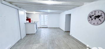 Appartement  à vendre, 4 pièces, 3 chambres, 61 m²