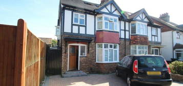 4 bedroom semi-detached house