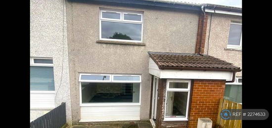 2 bedroom terraced house