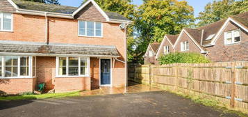 2 bedroom semi-detached house