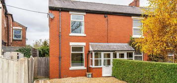 2 bedroom semi-detached house for sale