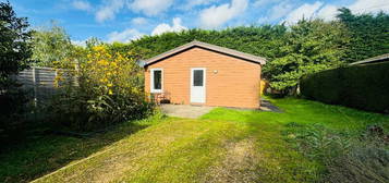 2 bedroom bungalow