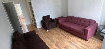 Property to rent in Kenninghall Road, London E5