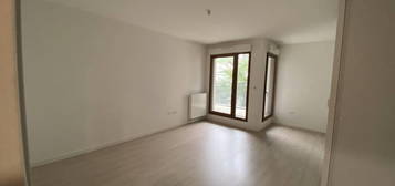 Location appartement 1 pièce 29 m²