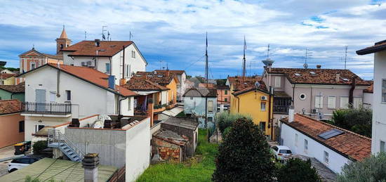 3 LOCALI A CESENATICO