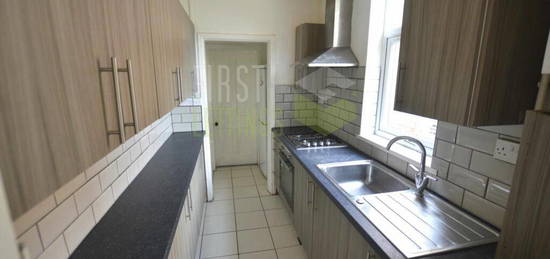 3 bedroom terraced house