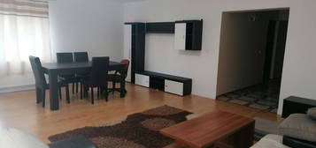 Vila 4 camere, Pitesti, Zona Cristal