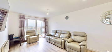 3 bed flat for sale